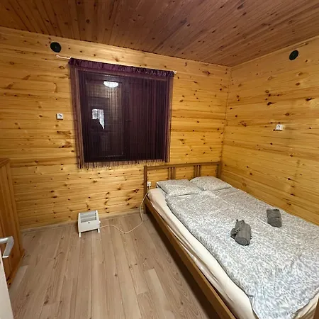 Faház - A Tiszánál Tiszacsege